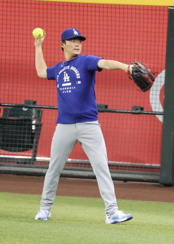 📸 @hochi_MLB ×2投手の練習には  投手も興味津々🤨 #山本由伸 #スコット #YoshinobuYamamoto #Dodgers原文 #MLB日本選手📸 @hochi_MLB ×2投手の練習には  投手も興味津々🤨 #山本由伸 #スコット #YoshinobuYamamoto #Dodgers原文 #MLB日本選手