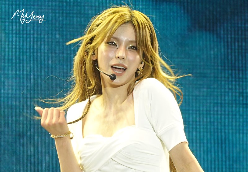 📸 @MyYezyPics ×2260623 - MAWAZINE FESTIVAL    born for the stage #ITZY #있지 #YEJI #예지原文 #黄礼志📸 @MyYezyPics ×2260623 - MAWAZINE FESTIVAL    born for the stage #ITZY #있지 #YEJI #예지原文 #黄礼志