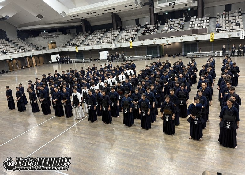 📸 @letskendoおはようございます、LET'S KENDOです本日は！東京都剣道選手権＆寬仁親王杯剣道八段選抜大会を、速報＆ライブ配信です！大会ページには組合せなどを掲載しています〜🖐️