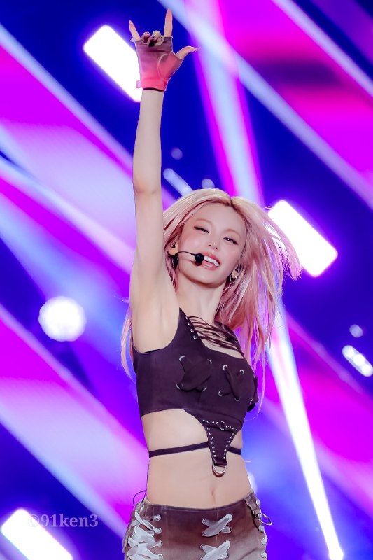 📸 @91ken3260509 ITZY 3RD WORLD TOUR <TUNNEL VISION> in JAPAN  @ITZYofficial #YEJI #예지 #ITZY #있지 #ITZY_WORLD_TOUR #ITZY_TUNNELVISION原文 #黄礼志