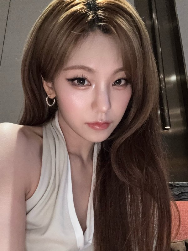 📸 🔍 黄礼志 via @yejigallery ×4yezyizhere instagram update #YEJI原文 #黄礼志