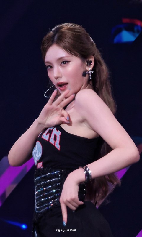 📸 @ryujinmm ×2260627Pocket🖤Error 500 (Server Error)!!1500.That’s an error.There was an error. Please try again later.That’s all we know. #ITZY #있지 #YEJI #예지原文 #黄礼志