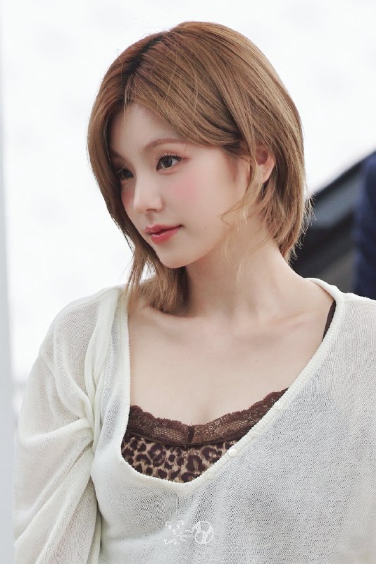 📸 @CatYeji21 ×2🥹💗🖤 #예지 #Yeji #Itzy原文 #黄礼志