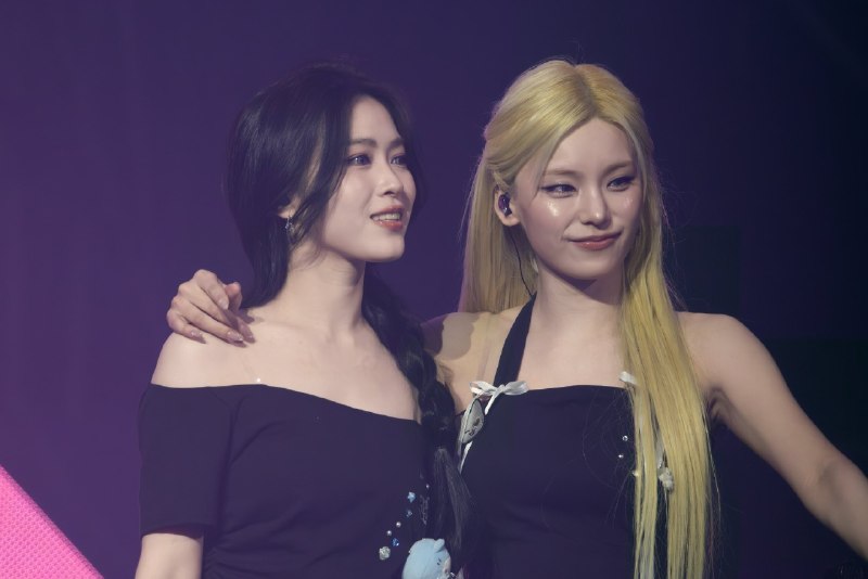 📸 @mt9itzy5jpn #YEJI ×2🌷1657日🌷1657天 #毎日テントン #ITZY #YEJI #RYUJIN #RYEJI #땡덩 #叮咚原文 #黄礼志📸 @mt9itzy5jpn #YEJI ×2🌷1657日🌷1657天 #毎日テントン #ITZY #YEJI #RYUJIN #RYEJI #땡덩 #叮咚原文 #黄礼志