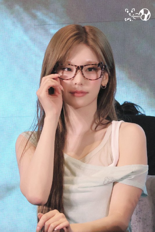 📸 @toooqiu ×2260719👓 #예지 #있지 #YEJI #ITZY原文 #黄礼志📸 @toooqiu ×2260719👓 #예지 #있지 #YEJI #ITZY原文 #黄礼志