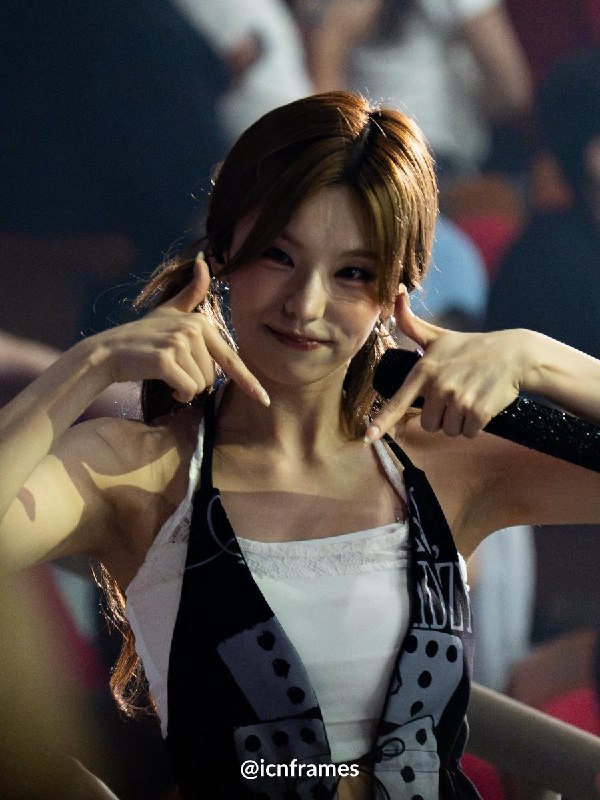 📸 @Starknandesuka6 ×4icnframes260808 - ITZY 5th Fan Meeting 'ALL IN, MIDZY' #ITZY #있지 #YEJI #예지原文 #黄礼志
