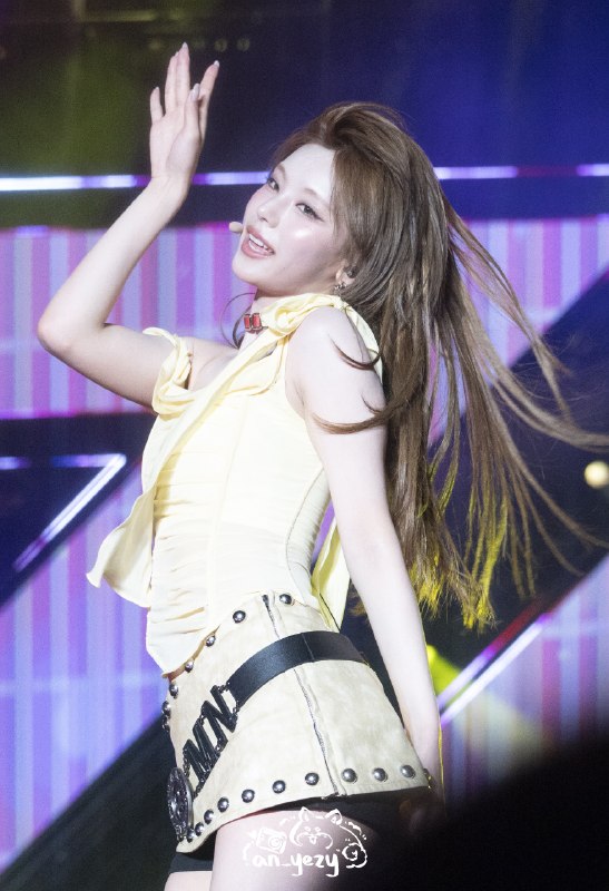 📸 @an_yezy ×2260927KRAZY Music Festival #예지 #YEJI #있지 #ITZY原文 #黄礼志