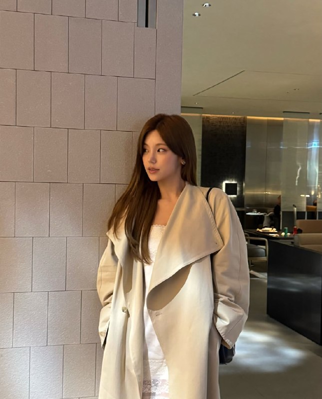 📸 🔍 黄礼志 via @yejigallery ×3yezyizhere instagram update #YEJI原文 #黄礼志