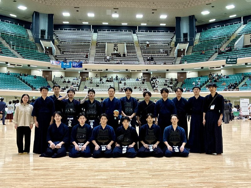 📸 @coppy_jxnmm本日は第68回全日本実業団剣道大会✨JX金属剣道部本社チーム、堂々のベスト8進出‼️‼️ #剣道 #JX金属原文 #剣道