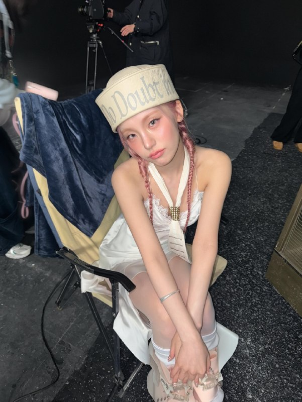 📸 @yejigallery #YEJI ×4yezyizhere instagram updateyezyizhere Instagram 更新 #YEJI原文 #黄礼志📸 @yejigallery #YEJI ×4yezyizhere instagram updateyezyizhere Instagram 更新 #YEJI原文 #黄礼志