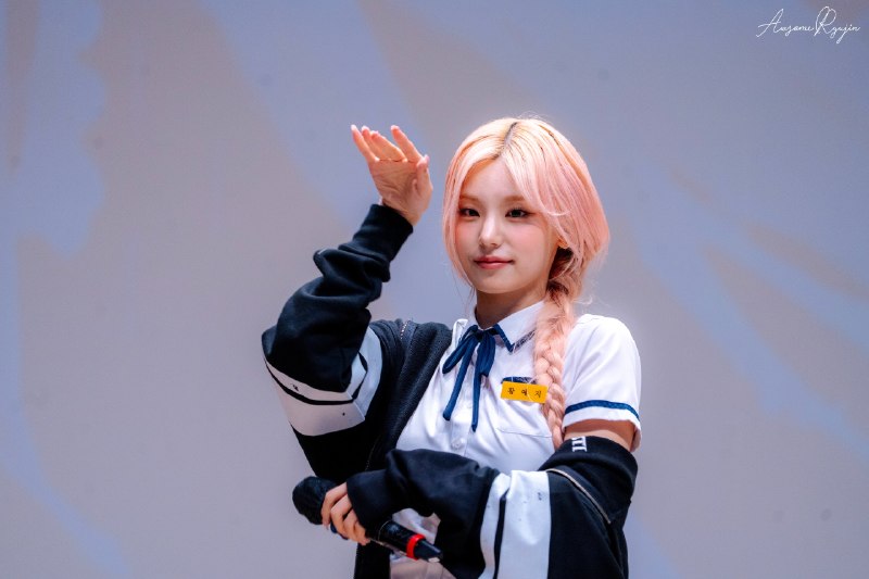 📸 @AwsomeRyujin ×4260530 WM    댄스 커버도 척척 댄스 요정 황예지260530 王明    翻唱舞蹈也很棒 舞蹈妖精黄艺智 #ITZY #있지 #YEJI #예지原文 #黄礼志