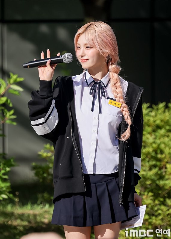📸 @yeji_news ×2[ PRESS ] 260530 ITZY Mini FanmeetPlease visit and react to the article 🖤 🔗 