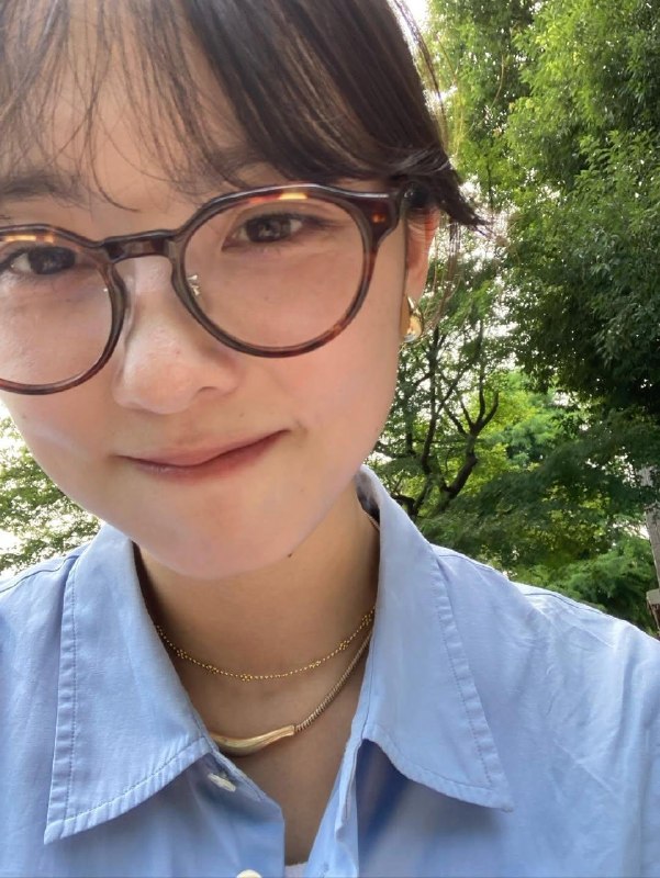 📸 @ent_zb ×4メガネ小夏さんクールな小夏さんも可愛い小夏さんも素敵です✨️ #加藤小夏原文 #加藤小夏