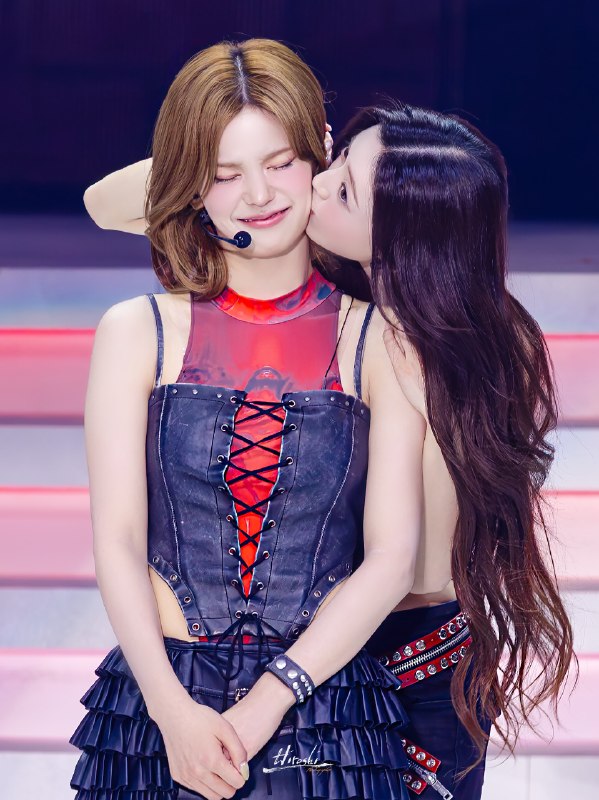 📸 @Starknandesuka6 ×4icnframes260808 - ITZY 5th Fan Meeting 'ALL IN, MIDZY' #ITZY #있지 #YEJI #예지原文 #黄礼志