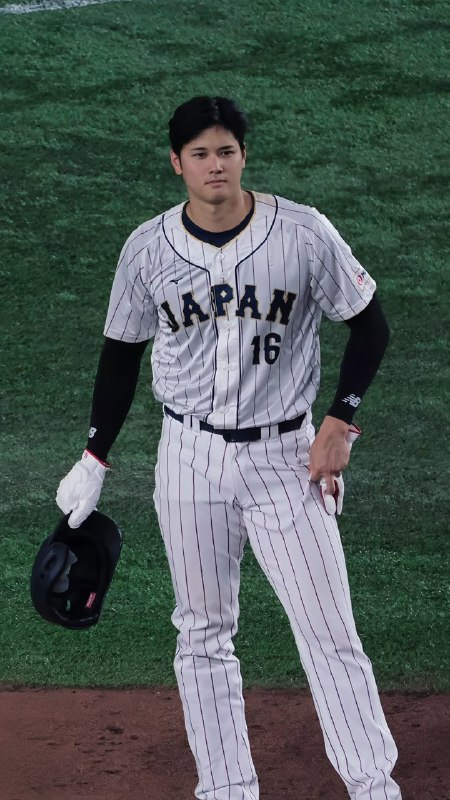 📸 @machop_gym5 ×2日本が生んだ規格外すぎるフィジカル🇯🇵▫️大谷翔平（32歳）▫️193cm / 約95kg▫️ドジャースこの体格でスタイル良すぎるし、この身体で投げて、打って、走れるの改めて考えるとおかしい #大谷翔平 #筋トレ原文 #MLB日本選手