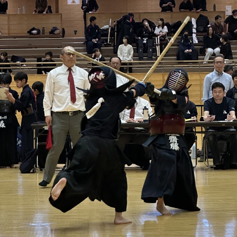 📸 @kazu_okajima ×4剣道！  の個人の部が ゼットエー武道場 で開かれています