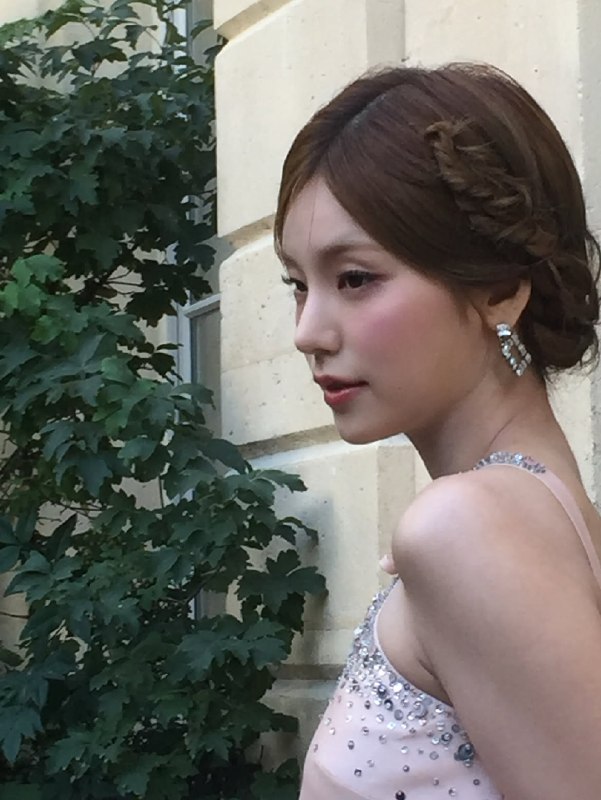 📸 🔍 黄礼志 via @yejigallery ×4yezyizhere instagram update #YEJI原文 #黄礼志