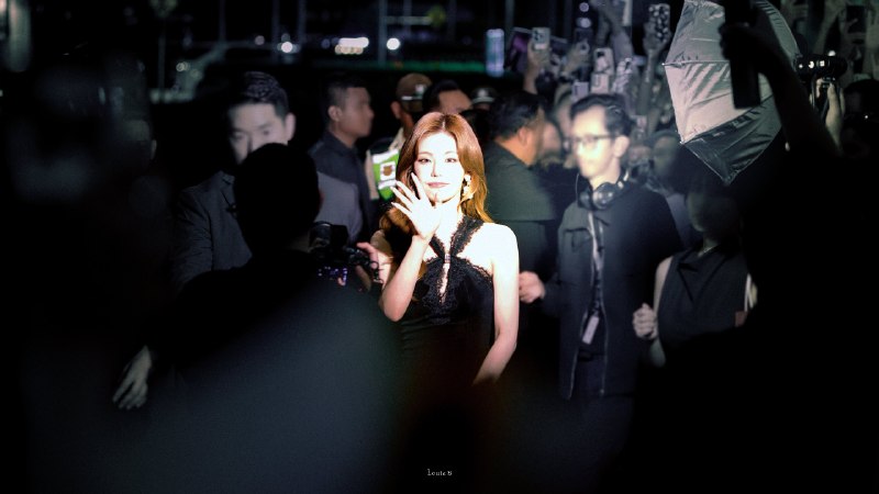 📸 @kpop_louie260924📷 - Roger Vivier Jakarta🌕 #YEJI #예지 #ITZY #MIDZY #있지 #믿지原文 #黄礼志