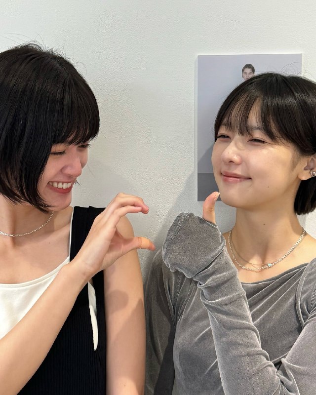 📸 @zzc1588532 ×3小西桜子 🫶🏻与加藤小夏👍🏻小夏桑快比心呀 #加藤小夏 #小西桜子原文 #加藤小夏