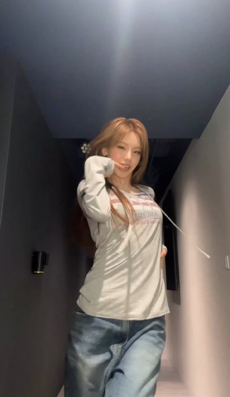 📸 @_imthemafia ×4when i'm in the chat 🖤 #YEJI #ITZY原文 #黄礼志📸 @_imthemafia ×4when i'm in the chat 🖤 #YEJI #ITZY原文 #黄礼志