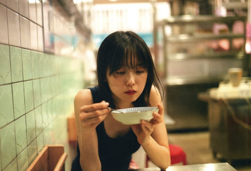 📸 @zzc1588532 ×3「二日月」写真集加藤小夏在中国台湾满满一口真幸福 #加藤小夏原文 #加藤小夏