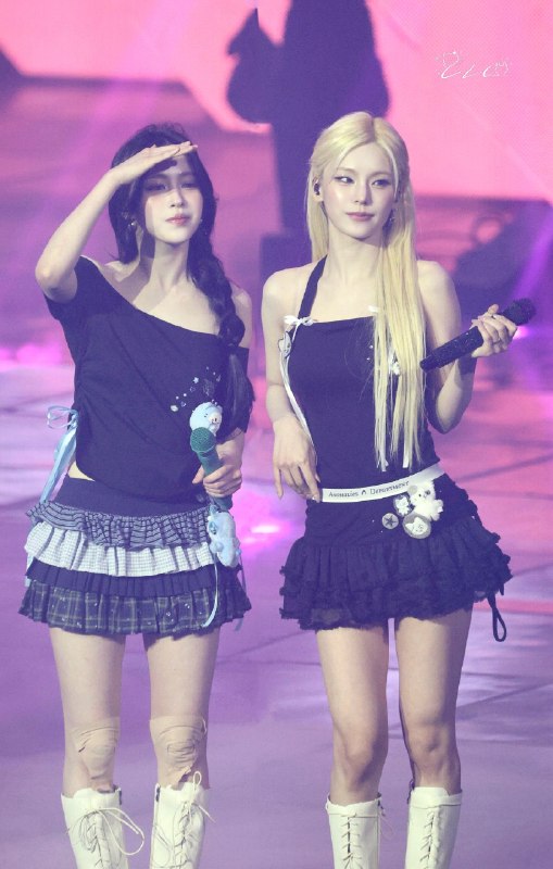 📸 @CL01623829 ×3twin stars双星 #itzy #yeji #RYUJIN原文 #黄礼志
