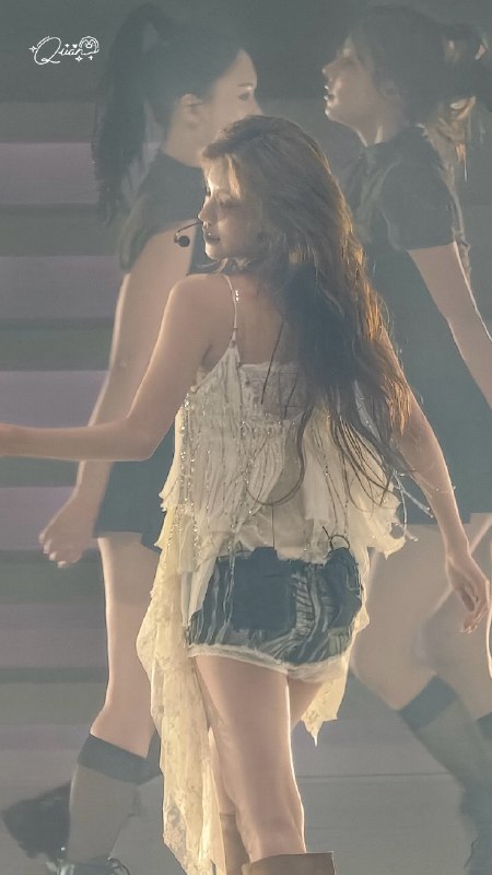 📸 @Quan_iz ×3260808 FMAIR🌬️ #예지 #YEJI #있지 #ITZY原文 #黄礼志
