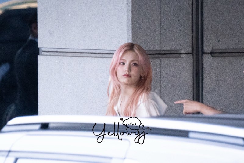 📸 @Yellow_yj0526 ×4260529 KBS 생방송 퇴근    @ITZYofficial #ITZY #있지 #YEJI #예지 #イェジ原文 #黄礼志📸 @Yellow_yj0526 ×4260529 KBS 생방송 퇴근    @ITZYofficial #ITZY #있지 #YEJI #예지 #イェジ原文 #黄礼志