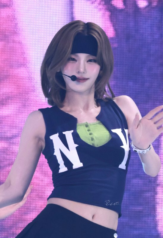 📸 @CL01623829 ×4M #itzy #yeji #있지 #예지原文 #黄礼志
