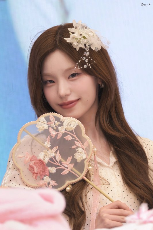 📸 @YEni_404 ×2260606🐈‍⬛ #ITZY #YEJI #예지 #있지原文 #黄礼志📸 @YEni_404 ×2260606🐈‍⬛ #ITZY #YEJI #예지 #있지原文 #黄礼志