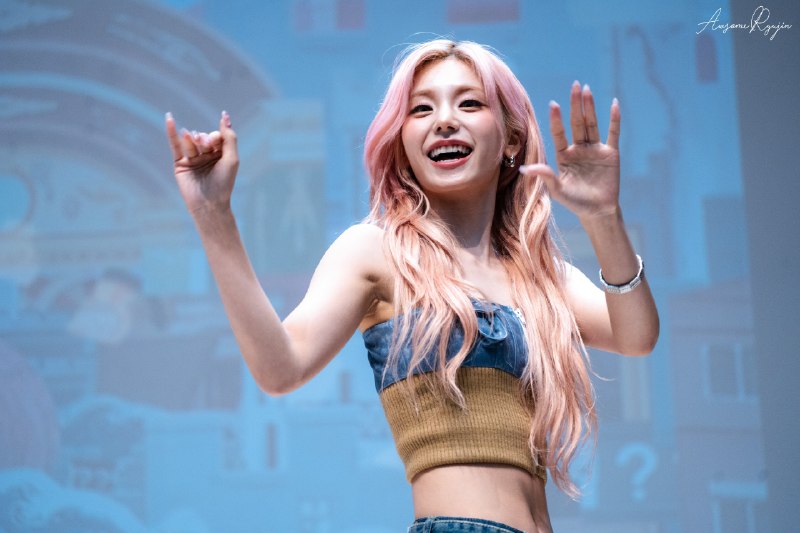 📸 @AwsomeRyujin ×4060529 Music Plant     마지막까지 믿지와 소통하는 소통왕 예지하트까지 야무지게 얍!060529 音乐厂     与米吉沟通到底的沟通之王礼智甚至到了心里！ #ITZY #있지 #YEJI #예지原文 #黄礼志📸 @AwsomeRyujin ×4060529 Music Plant     마지막까지 믿지와 소통하는 소통왕 예지하트까지 야무지게 얍!060529 音乐厂     与米吉沟通到底的沟通之王礼智甚至到了心里！ #ITZY #있지 #YEJI #예지原文 #黄礼志