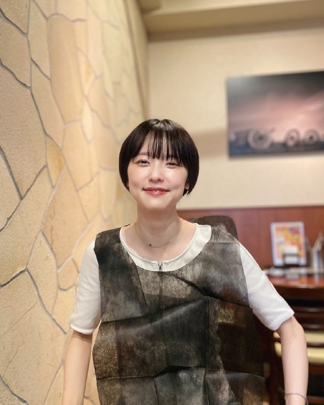 📸 @rIlIHVoqz798429 ×4短髪の時の小夏さん #加藤小夏 #ウイングマン原文 #加藤小夏