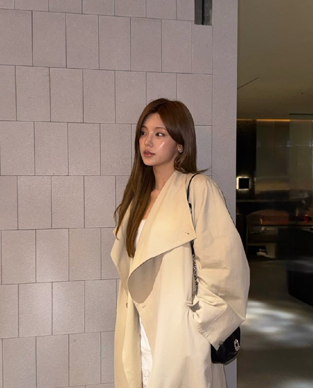📸 🔍 黄礼志 via @yejigallery ×3yezyizhere instagram update #YEJI原文 #黄礼志