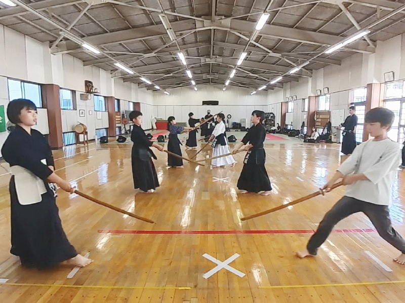 📸 @kurerenseikai ×45月30日(土)あっという間に5月最後の稽古❗️暑い中今日の稽古もよく頑張りました