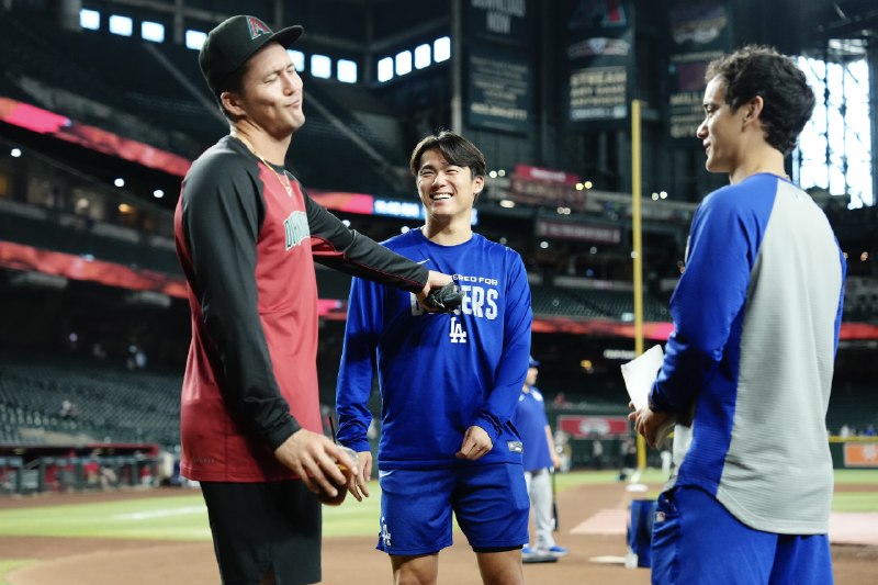 📸 @fullcountmlbc2 ×4×  × Photo by Takashi Kurosawa× × 黑泽隆摄 #ラーズ・ヌートバー #山本由伸 #佐々木朗希 #Dodgers #Dbacks原文 #MLB日本選手