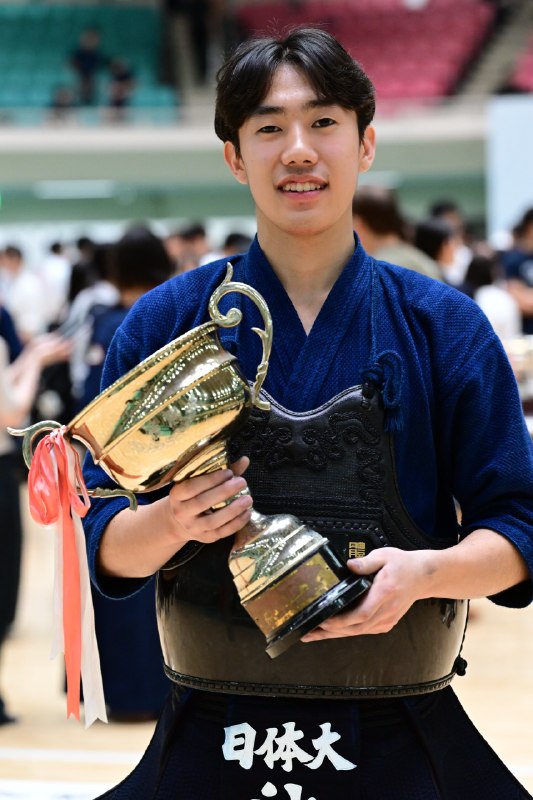 📸 @Kendo_Jidai ×4剣道時代９月号にて全日本学生剣道選手権大会（男女）の結果を詳報しています