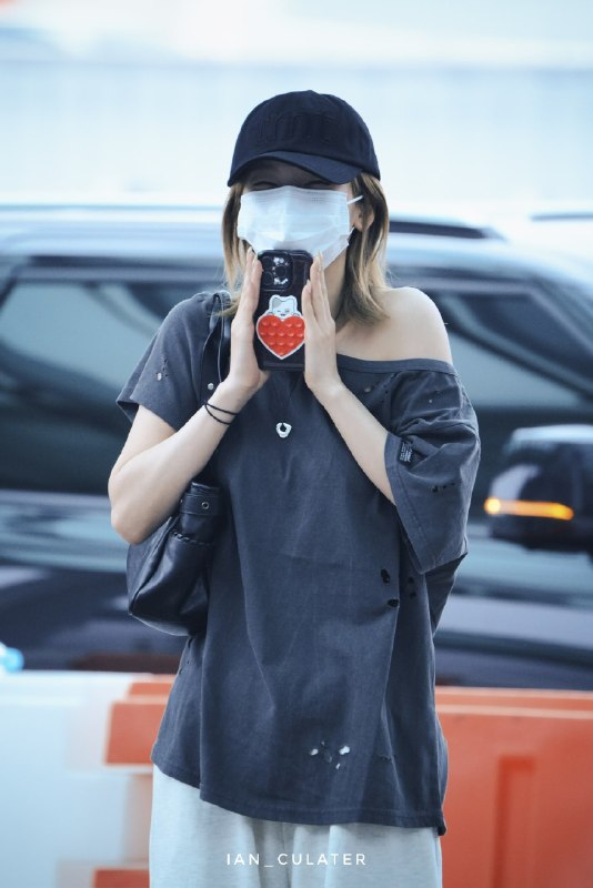 📸 @Ian_culater ×220260801 ICN 출발🫳🥰20260801 ICN 出发🫳🥰 #ITZY #있지 #YEJI #예지原文 #黄礼志📸 @Ian_culater ×220260801 ICN 출발🫳🥰20260801 ICN 出发🫳🥰 #ITZY #있지 #YEJI #예지原文 #黄礼志