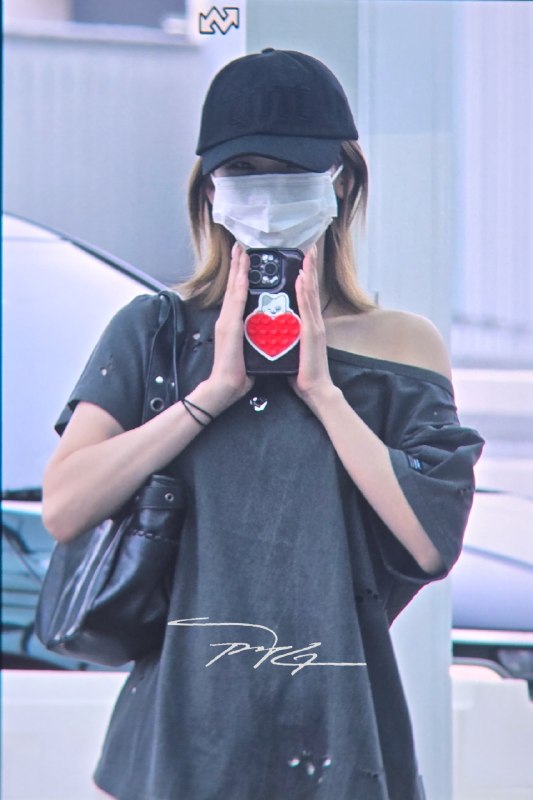 📸 @pjg920 ×2260801 ICN 프리뷰    @ITZYofficial #ITZY #있지 #YEJI #예지原文 #黄礼志📸 @pjg920 ×2260801 ICN 프리뷰    @ITZYofficial #ITZY #있지 #YEJI #예지原文 #黄礼志