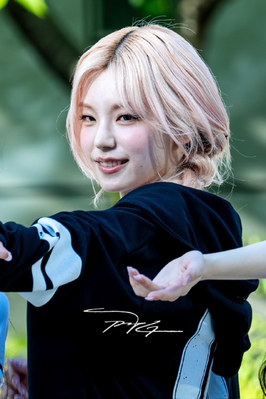 📸 @pjg920 ×4260530 미니팬미팅    @ITZYofficial #ITZY #있지 #YEJI #예지原文 #黄礼志📸 @pjg920 ×4260530 미니팬미팅    @ITZYofficial #ITZY #있지 #YEJI #예지原文 #黄礼志