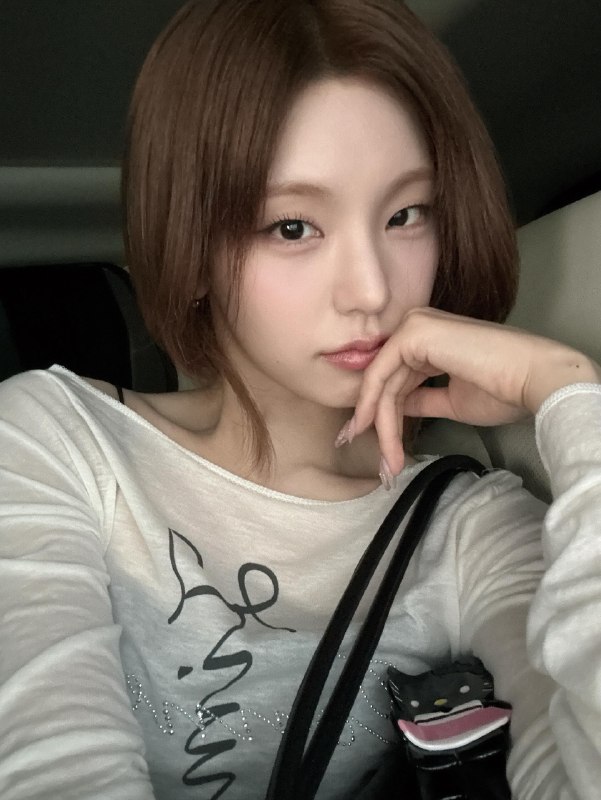 📸 @storingyeji ×3260602 yezyizhere   🤎