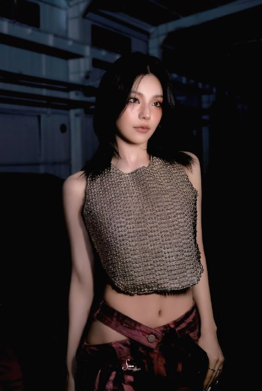 📸 @storingyeji ×4[SCAN] YEJI <AIR> BEHIND PHOTOS (3)[扫描] YEJI <AIR> 照片后面 (3) #예지 #YEJI原文 #黄礼志