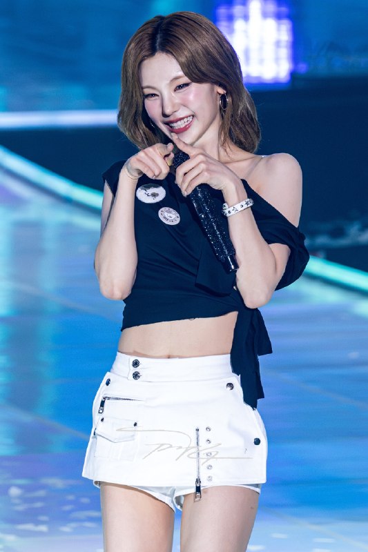 📸 @pjg920 ×4260809 ALL IN, MIDZY 팬미팅    @ITZYofficial #ITZY #있지 #YEJI #예지原文 #黄礼志
