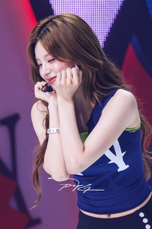 📸 @pjg920 ×4260808 ALL IN, MIDZY 팬미팅    @ITZYofficial #ITZY #있지 #YEJI #예지原文 #黄礼志