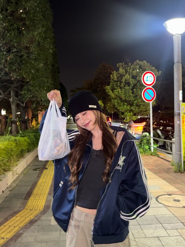 📸 🔍 黄礼志 via @yejigallery ×3yezyizhere instagram update #YEJI原文 #黄礼志📸 🔍 黄礼志 via @yejigallery ×3yezyizhere instagram update #YEJI原文 #黄礼志