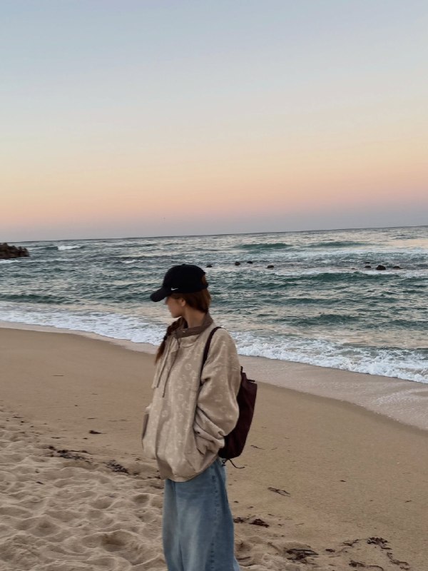 📸 🔍 黄礼志 via @yejigallery ×4yezyizhere instagram update #YEJI原文 #黄礼志