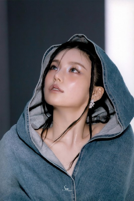 📸 @storingyeji ×3[SCAN] YEJI <AIR> BEHIND PHOTOS (2)[扫描] YEJI <AIR> 照片后面 (2) #예지 #YEJI原文 #黄礼志