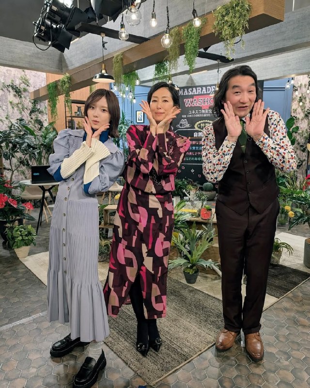 📸 @nisiosazane ×4皆さんでポーズ揃えてるのも可愛くて好きです☺️ #加藤小夏 #木村多江のいまさらですが原文 #加藤小夏📸 @nisiosazane ×4皆さんでポーズ揃えてるのも可愛くて好きです☺️ #加藤小夏 #木村多江のいまさらですが原文 #加藤小夏