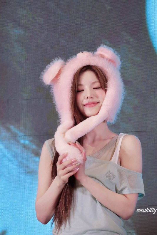 📸 @cocnkitty ×3260719 MS2.0shanghai萌萌小🐽 #예지 #YEJI #있지 #ITZY原文 #黄礼志📸 @cocnkitty ×3260719 MS2.0shanghai萌萌小🐽 #예지 #YEJI #있지 #ITZY原文 #黄礼志