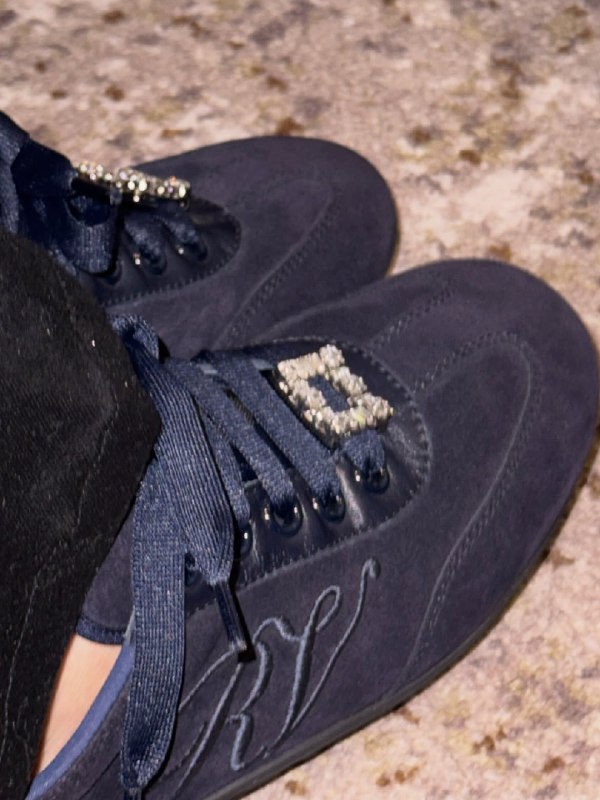 📸 🔍 黄礼志 via @yejigallery ×3yezyizhere instagram update #YEJI原文 #黄礼志