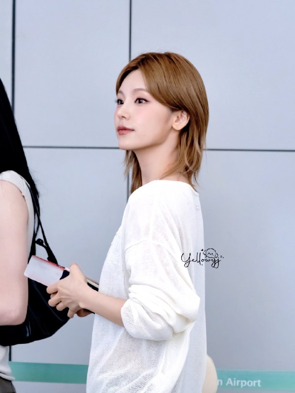 📸 @Yellow_yj0526260814 ICN 출국    @ITZYofficial #ITZY #있지 #YEJI #예지 #イェジ原文 #黄礼志